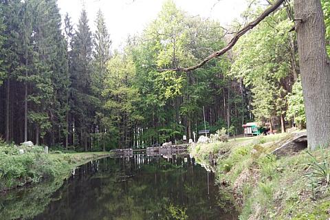 Arbeitseinsatz an der Talsperre Talsperre